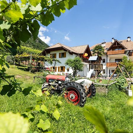 Ferienwohnung Weinhof Kager Missian Exterior foto